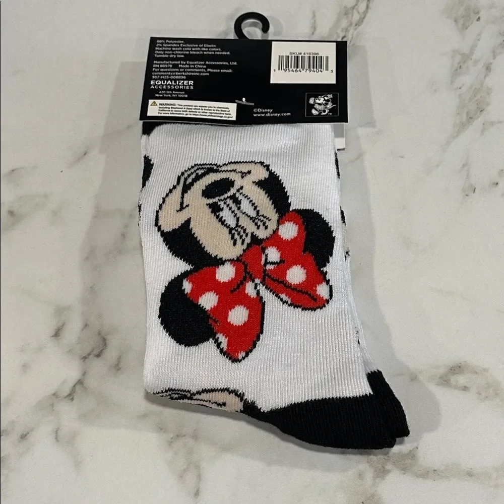 Minnie Mouse Disney Crew Socks NEW Size 9-13